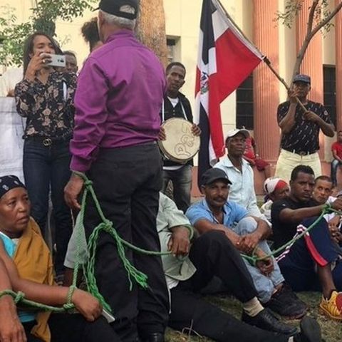 La cafetera del 31  de octubre de 2019: Solidaridad con las campesinos  de Vicentillo, El Seibo desalojados del frente del Palacio Nacional