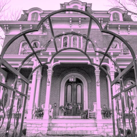 Episode 219 Spending a Spooky Evening at McPike Mansion