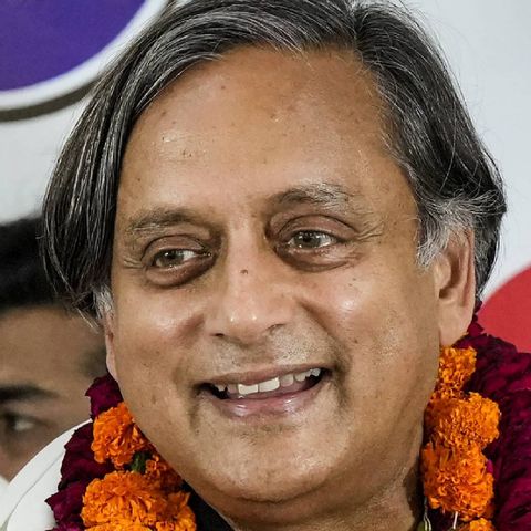 'ട്രെയിനി അല്ല', തോല്‍വിയിലും താരം തരൂര്‍ തന്നെ |  Shashi Tharoor