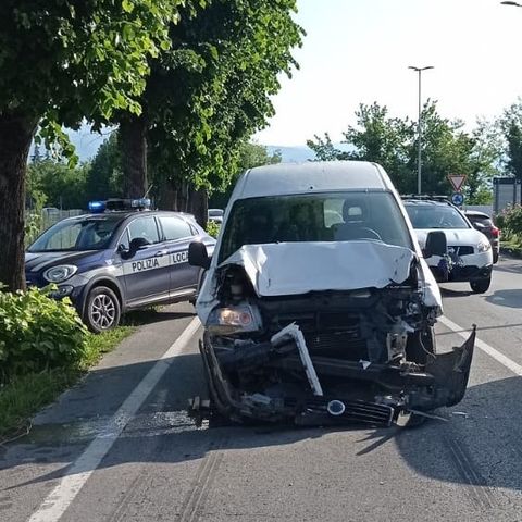 Altro scontro sulle strade dell’Altovicentino: autista di un furgone rimane ferito