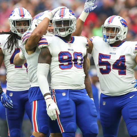 Buffalo Bills DE Shaq Lawson Talks About Stopping The Run And Getting The Win Over The Miami Dolphins