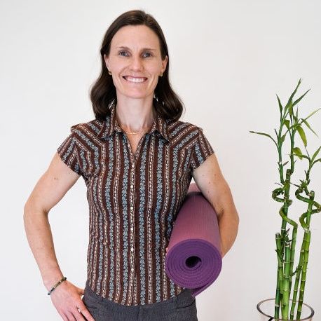 Gentle Movements for Pain with Naomi Biggin-Pound