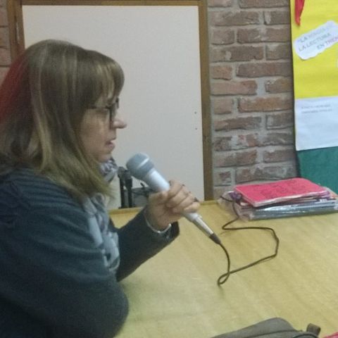 Entrevista a la Maestra Directora Ana Mariel Rodríguez Porto, por Malena y Sofía.