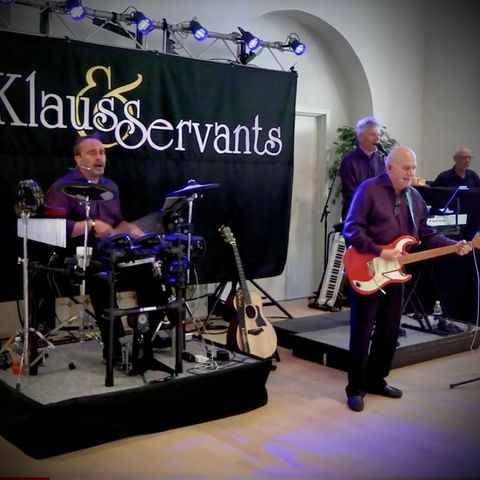 Hyggelig samtale med Klaus fra Klaus&Servants før deres optræden i Sorø i juni 2021