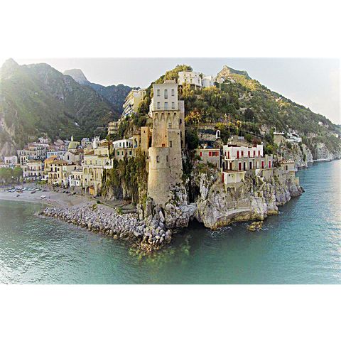 La torre della Regina Giovanna ad Amalfi (Campania)