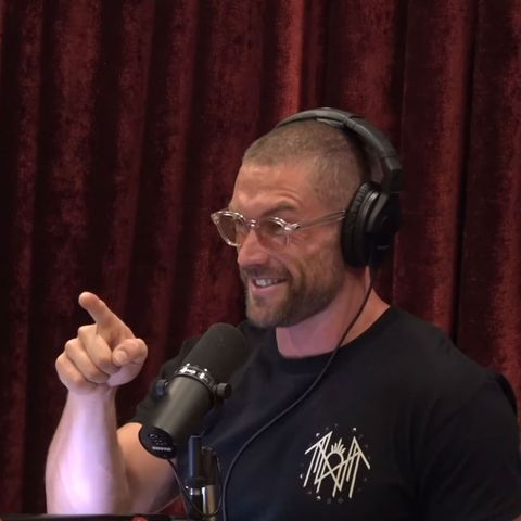 Joe Rogan Experience _2544 - Chris Williamson