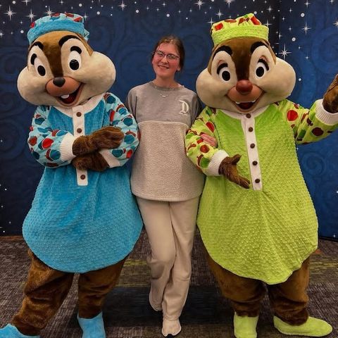 Maggie Langel returns from Disney College Program