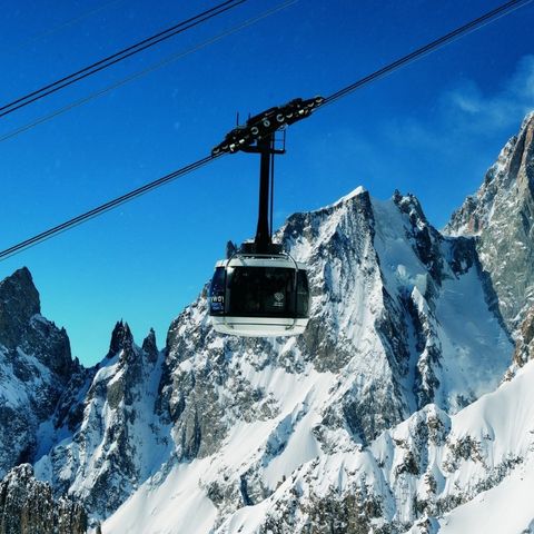 Skyway Monte Bianco, una cordata per salvare i ghiacciai