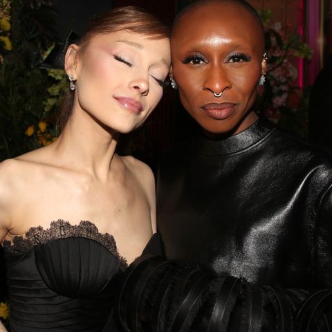 Ariana Grande and Cynthia Erivo Perform 'For Good' at Intimate