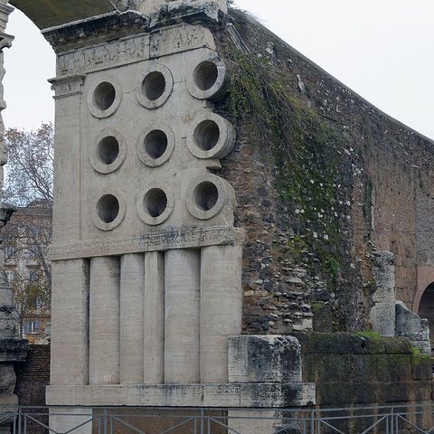 Il sepolcro di Eurisace, o panarium, Porta Maggiore quartiere Q. VII Prenestino-Labicano