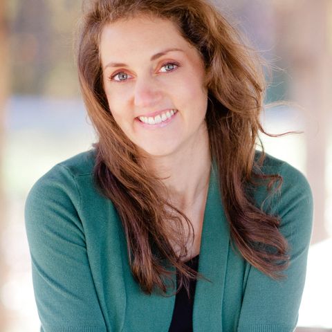 Sina McCullough, PhD, expert in Nutrition, Disease Reversal, Functional Medicine and co-host of the Beyond Labels podcast.