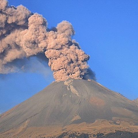 Registra el Popocatépetl 119 exhalaciones