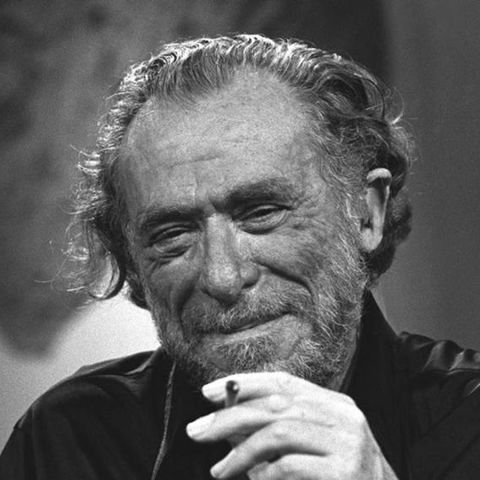 Jesús Alzamora: "Leer a Bukowski me cambió por completo la vida"