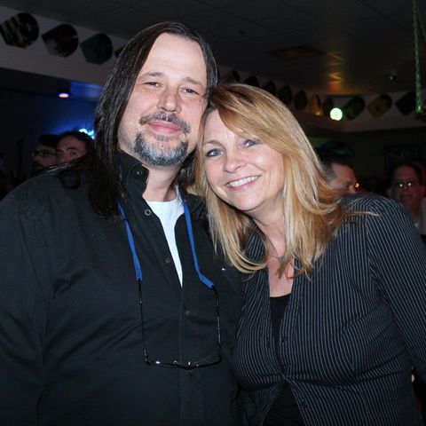 Tony Jones Show 11/23 (Mike & Lisa)