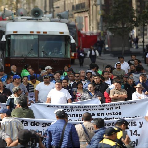 Transportistas alistan manifestaciones y bloqueos