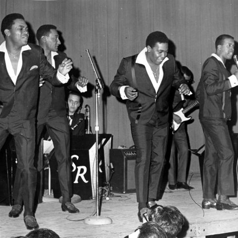 Four Tops _ I Just Can't Get You Out of My Mind (Oldies) - 8:26:20, 1.57 PM