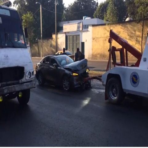 Accidente complica la circulación vehicular en Av. Constituyentes