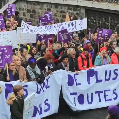 En Francia protestan contra la violencia de género