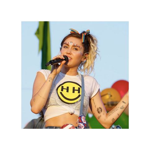 Miley Cyrus as voice of lgbt right and homeless people
