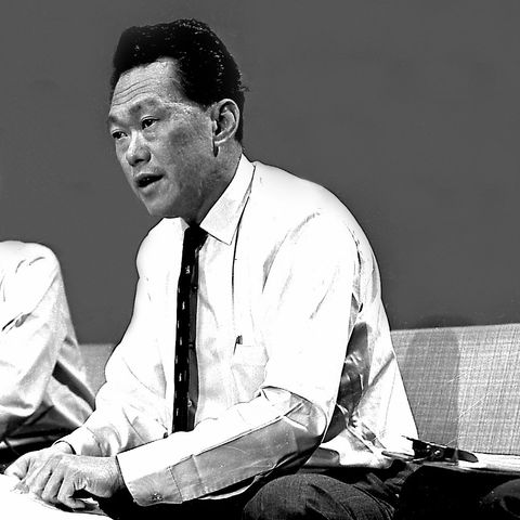 EP 7. Top Twenty Five Leadership Lessons from Lee Juan Yew