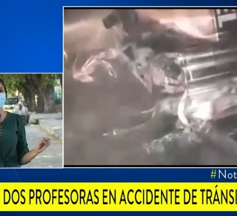 Muren dos profesora en accidente de transito