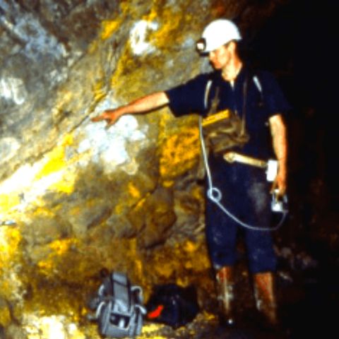 Ancient Nuclear Reactor found in Africa believed to be 2 billion years old