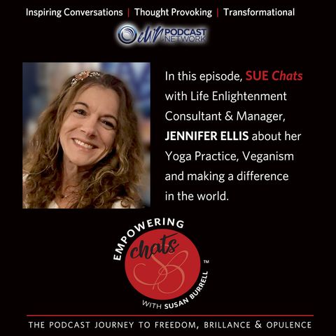 Susan chats with “Life Enlightenment” consultant and manager, Jennifer Ellis.
