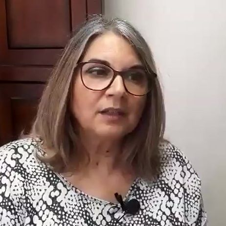Hipnosis y Kibalión, María-Pilar González