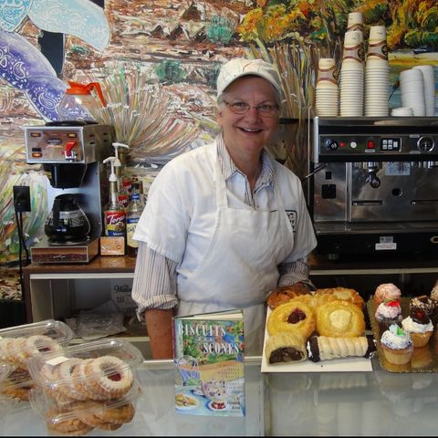 Pastry Chef Mary Kropelnicki