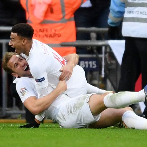 Kane seals comeback win for England