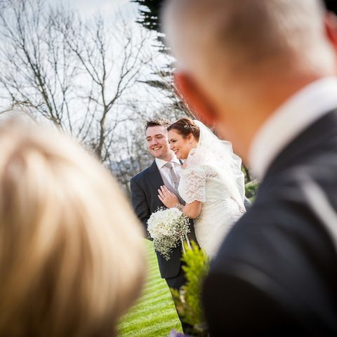 5 Best Reasons to Choose a Cinematic Wedding Photographer in Basildon