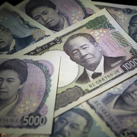 Why a Weak Yen Is America’s Problem