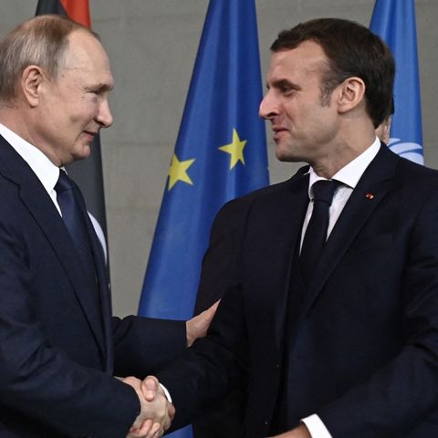 Presidente Ruso felicita a Emanuel Macron por su victoria 25ABR