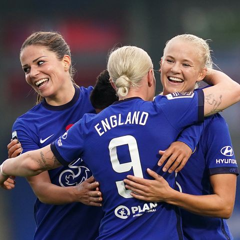 The Women’s Football Show: Gillian Coultard, Pernille Harder and gender comparisons within the game.