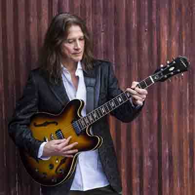 Help The Poor di Robben Ford