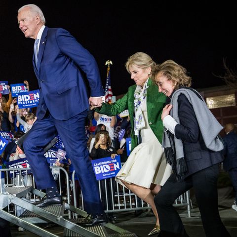 Episode 823 | Man Who Confused His Wife and Sister *Almost* Wins Super Tuesday