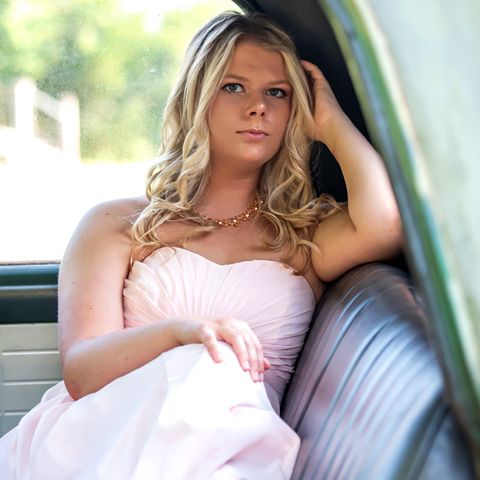 WFLR Featured Artist-Makenzie Phipps