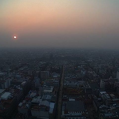 Condiciones meteorológicas dificultan dispersión de contaminantes