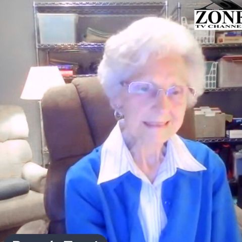Rob McConnell Interviews - BEVERLY TROUT - 93 Year-Old Alien Experiencer and Abductee