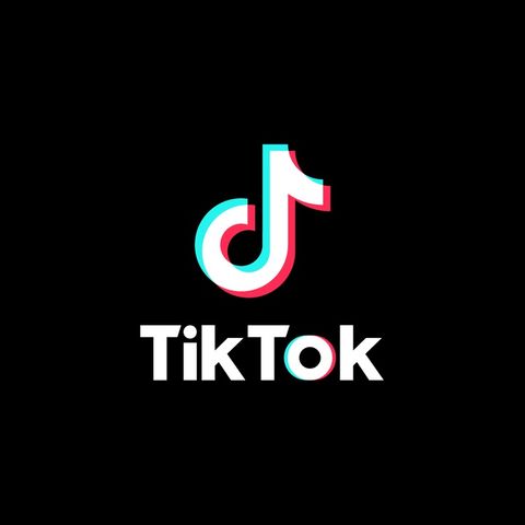 El contenido sexual en TikTok se está saliendo de control. Conversamos Patricio Camilo.