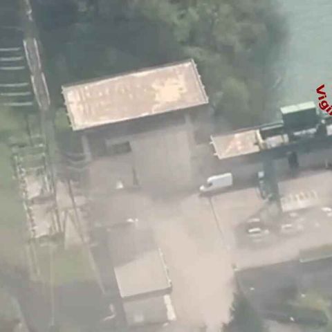 Bologna, esplosione sott’acqua alla centrale idroelettrica di Suviana: ci sono vittime e dispersi