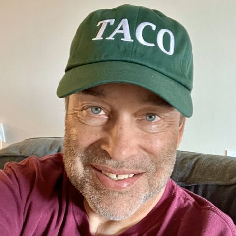 Trump Attempts to Hide Cozy Past with Pedophiles Epstien and Maxwell