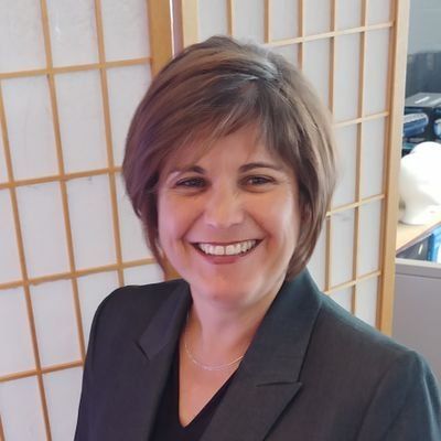 Meagan Reyes @SuperHyperLocalSundays (1/13) - Best Pursuit Coverage of 2018 Winner ...