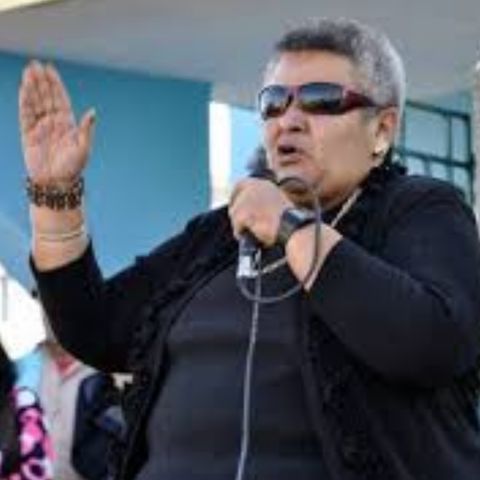 Décimas por Cuba: Tomasita Quiala “Frente a la provocación”