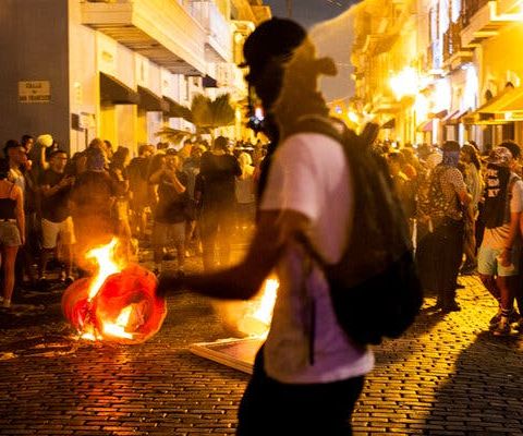 ARDE PUERTO RICO ¿POR QUÉ?