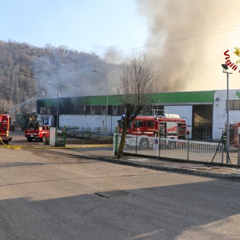 Incendio alla Nidec, i dati definitivi Arpav sull’inquinamento confermano: impatto trascurabile sugli abitati