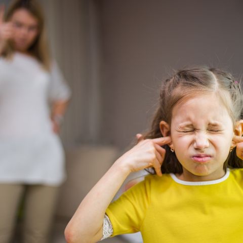 Radio Evolution 128° Puntata - Perché un genitore dice al bambino mi fai soffrire?
