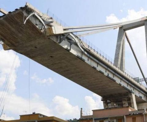 Ponte Morandi, Genova ricorda le vittime. Il 14 agosto 2018 morirono 43 persone