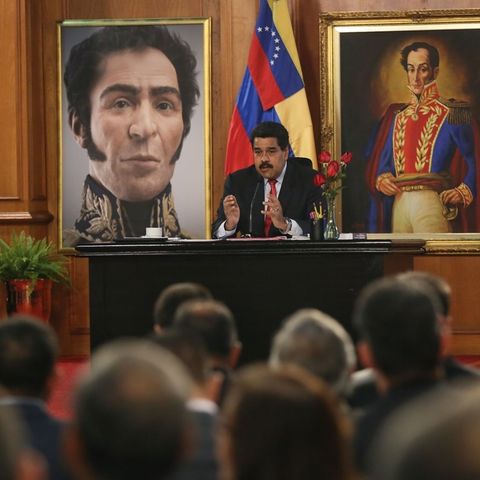 Poder Ejecutivo en Colombia y Venezuela