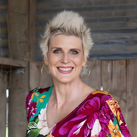 Authentic Leadership I Caro McCourtie I Ep 188